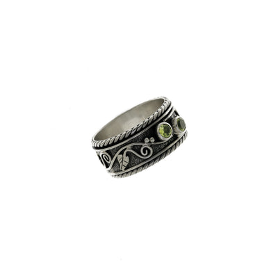 Ethos Sterling Silver And Peridot Spin Ring - Cynthia Gale New York Jewelry